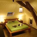 Maison 3 Chambres Proximite Aeroport Et Grand Axes