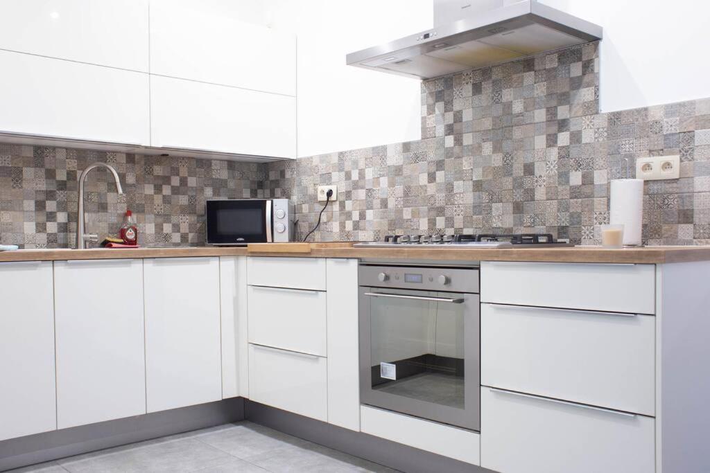 Ferienhaus Maison 3 Proximite Aeroport Et Grand Axes Charleroi